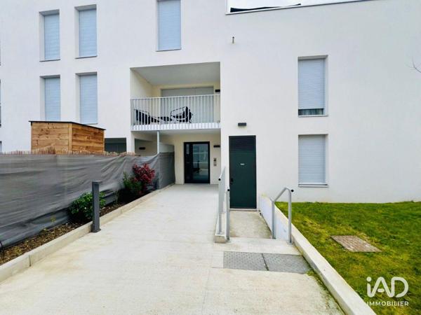 Location studio 35 m² Saint-Mandé