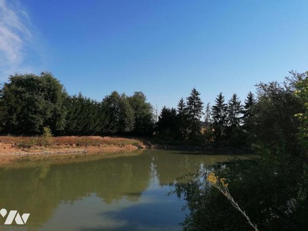 TERRAIN DE LOISIRS