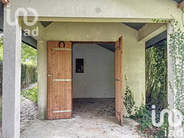 House for sale 4 rooms 93 m² Pommeuse