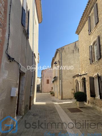 Maison de village de 205 m²