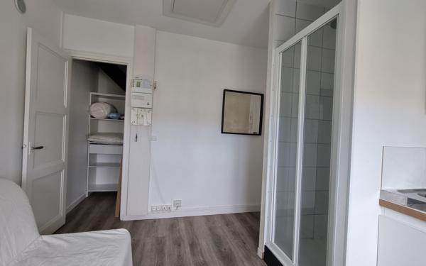 Appartement à vendre    1 pièce • 11,86 m2 Caen