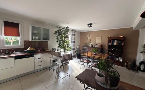 Maison à vendre    5 pièces • 116,47 m2 Gournay-sur-Marne