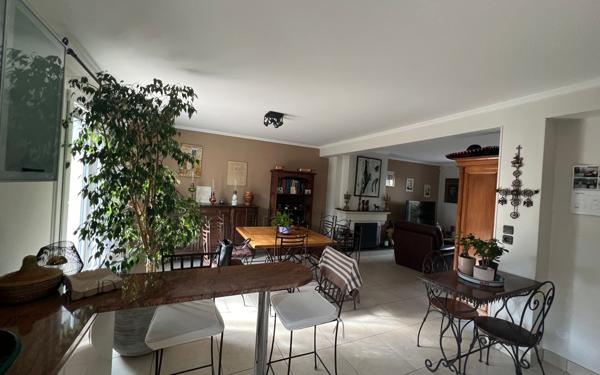 Maison à vendre    5 pièces • 116,47 m2 Gournay-sur-Marne