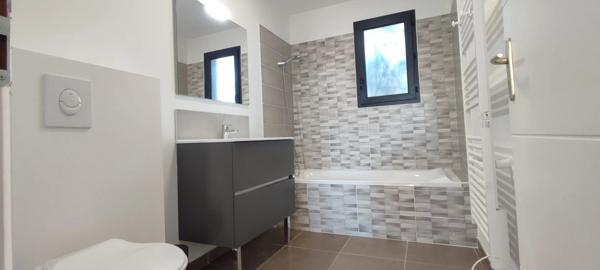 Vente Maison 5 pièces 142 m2 à La Londe-les-Maures