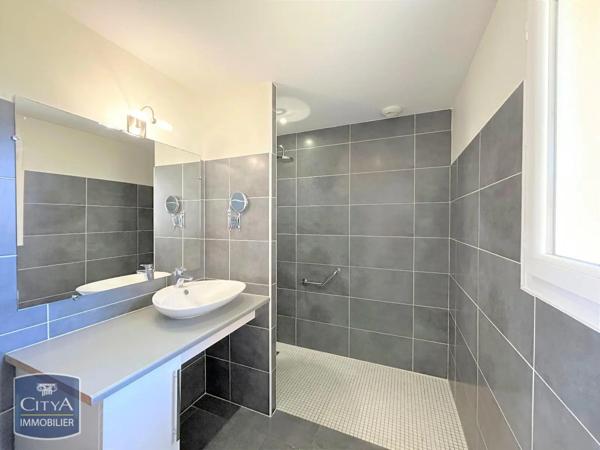 Maison à louer 4 pièces 79.67m²