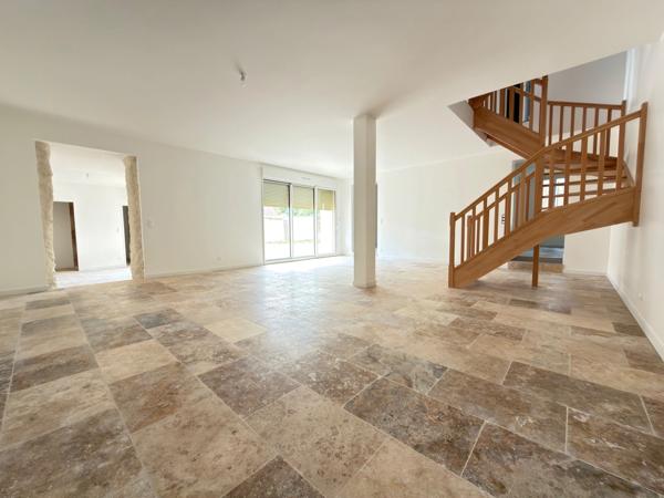 Maison 7 pièces, 230 m2