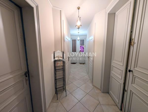 Montpellier (34000) Appartement 128 m² carrez Place de la Comédie - Centre - Sous divisé en 4 appartements