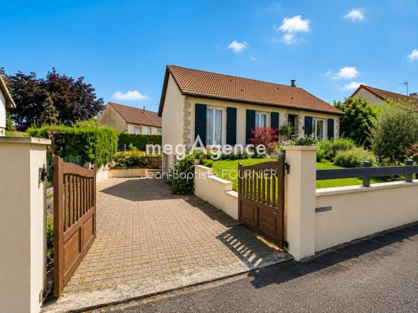 Maison à SAINT-GERMAIN-DU-CORBEIS, 61000 - 5 pièces 123m²