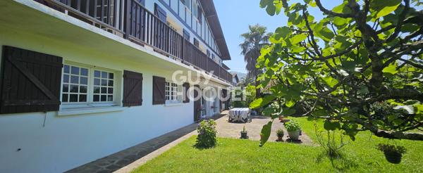 Maison Ascain 9 pièce(s) 211,81 m²