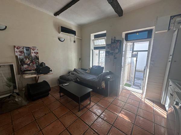 A VENDRE 13011 MARSEILLE APPARTEMEENT T2 EN RDC DE 46 M² AVEC TERRASSE