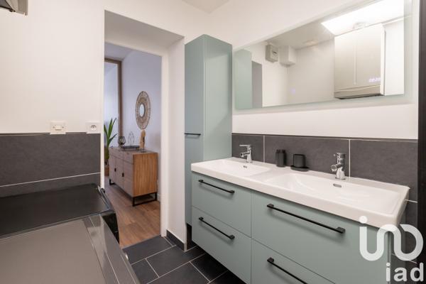 Maison 5 pièces de 115 m² à Saint-Quentin (02100)