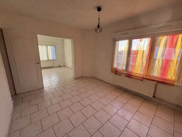 Maison mitoyenne 1 côté à vendre, 4 pièces - Isbergues 62330