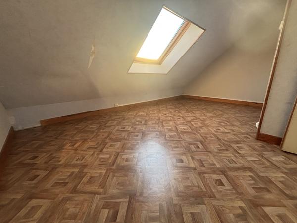 Maison mitoyenne 1 côté à vendre, 4 pièces - Isbergues 62330