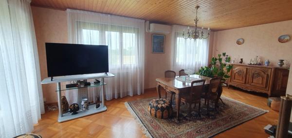 Maison de caractère & vaste terrain constructible — un bien rare et évolutif