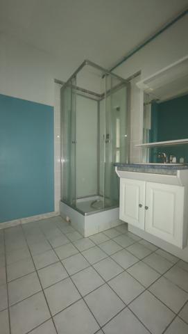 PLEIN CENTRE VILLE, TRES BEL APPARTEMENT DE 52 M² SITUE AU 3ème ETAGE D'UN IMMEUBLE PROCHE GARES  Beauvais (60000)