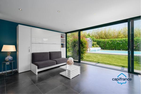 Villa de standing - JUVIGNAC (34)