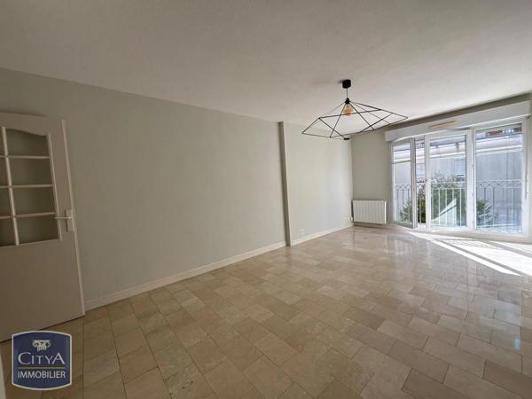 Appartement à louer 2 pièces 49.69m² Bordeaux (33000)