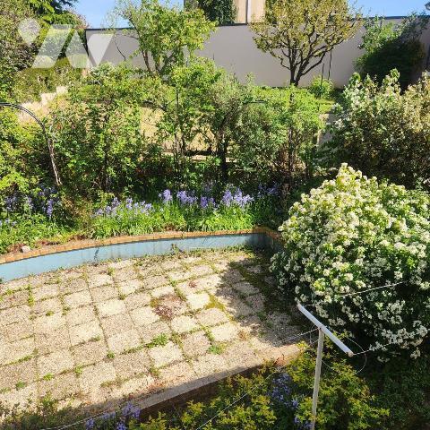 UNE MAISON QUI A DU CARACTÈRE — À DÉCOUVRIR SANS A PRIORI A LA FERTE BERNARD