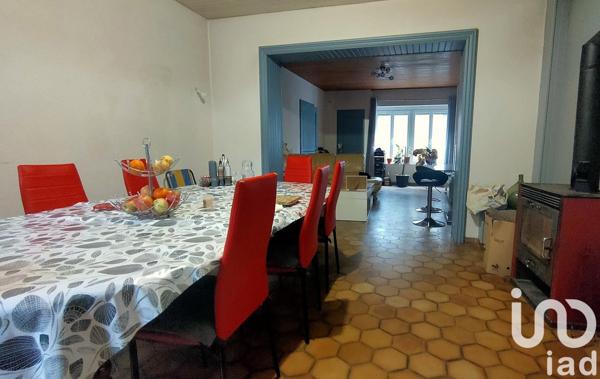 Maison de ville 10 pièces de 256 m² à Labastide-Rouairoux (81270)