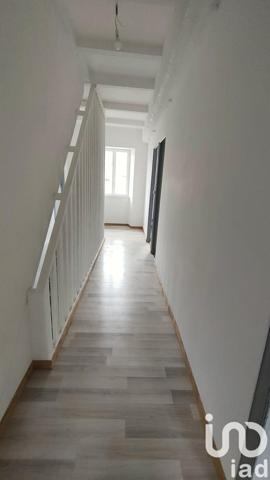 Maison de ville 10 pièces de 256 m² à Labastide-Rouairoux (81270)