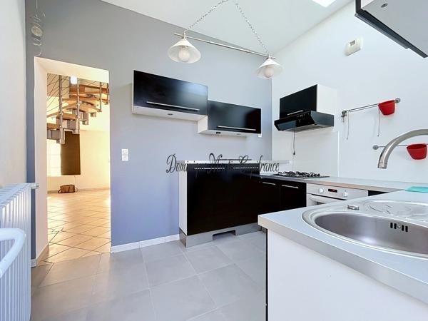PARIGNE L'EVEQUE CENTRE(72)-Maison à vendre 5 pièces - 87 m² – 4 CHAMBRES – JARDIN – DPE C