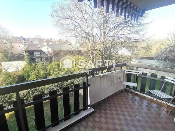 T4 lumineux avec balcon et vue dégagée