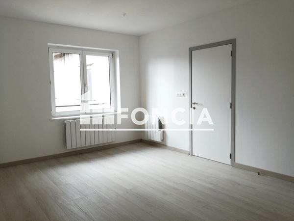 Location Studio 45 m² - BATIMENT A Nancy 54000