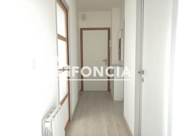 Location Studio 45 m² - BATIMENT A Nancy 54000