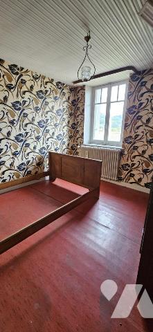 Lot de 2 logements avec dépendances et terrain