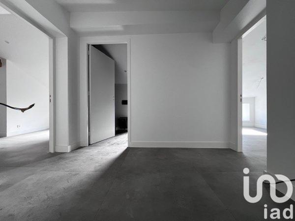 Longère 6 pièces de 295 m² à Moncoutant (79320)