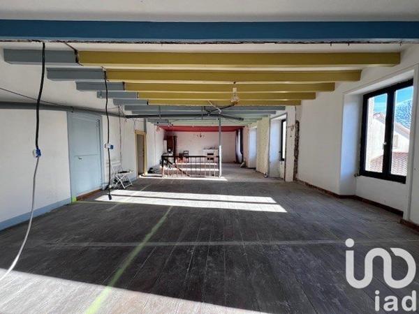 Longère 6 pièces de 295 m² à Moncoutant (79320)