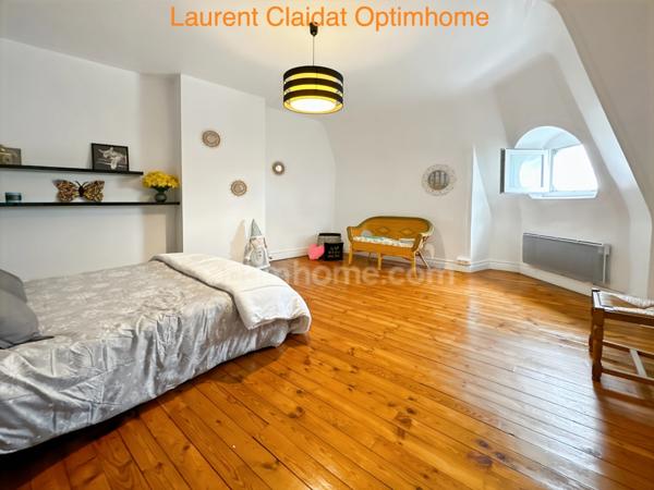 MAISON 11 PIÈCES – ENV.287 m² – 6 CHAMBRES – JARDIN – PROF LIBÉRALE POSSIBLE