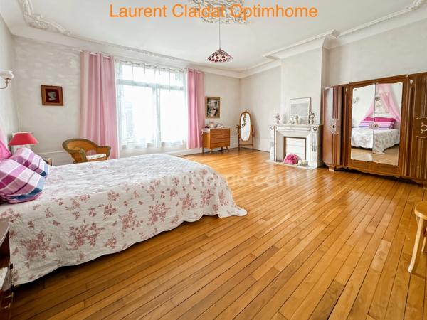 MAISON 11 PIÈCES – ENV.287 m² – 6 CHAMBRES – JARDIN – PROF LIBÉRALE POSSIBLE