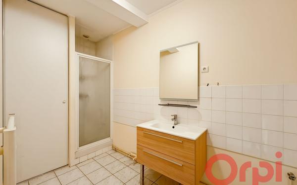 Appartement à vendre    3 pièces •  Saint-Amand-Montrond