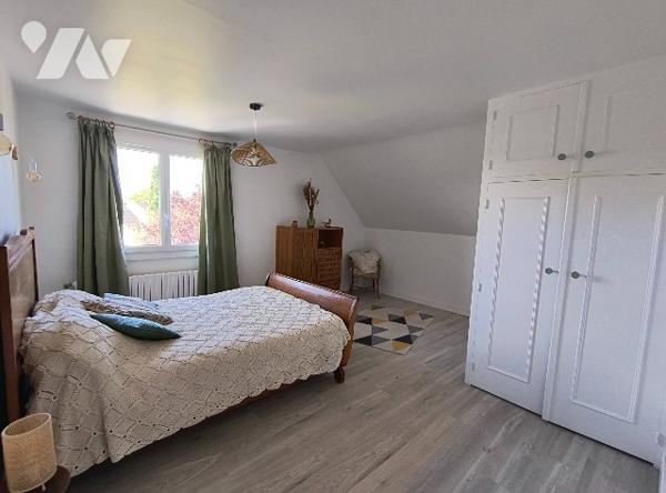 BELLE MAISON SPACIEUCE ET LUMINEUSE PROCHE COMMODITES