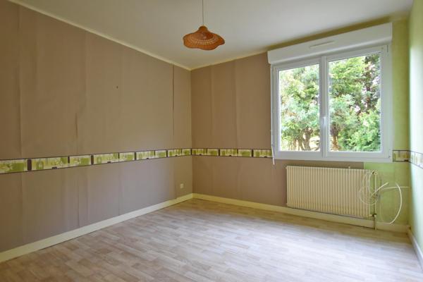 Maison à SAINT-NIC, 29550 - 8 pièces 137m²