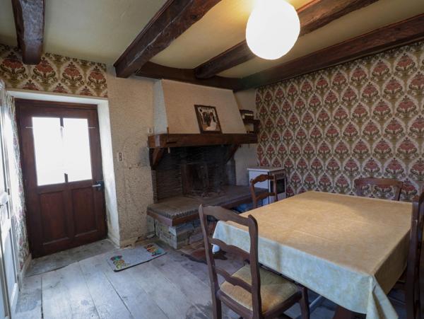 Charmante maison de village à Vabre (81) à rénover