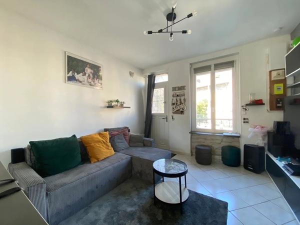 Investisseurs : Maison de charme, jardin arboré, quartier Voltaire calme et résidentiel à Creil (60)