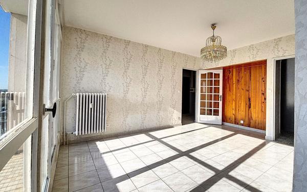 Appartement à vendre    4 pièces • 73,49 m2 Chenôve