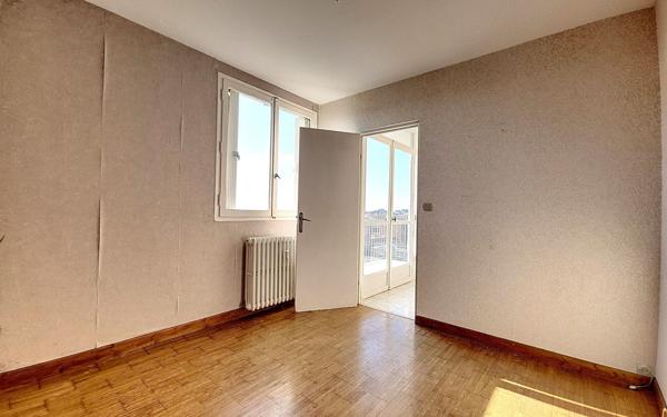 Appartement à vendre    4 pièces • 73,49 m2 Chenôve