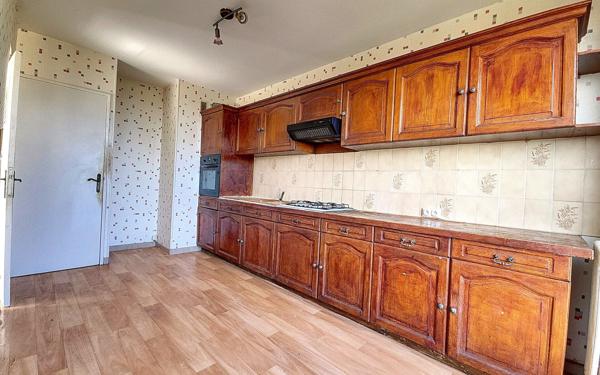 Appartement à vendre    4 pièces • 73,49 m2 Chenôve