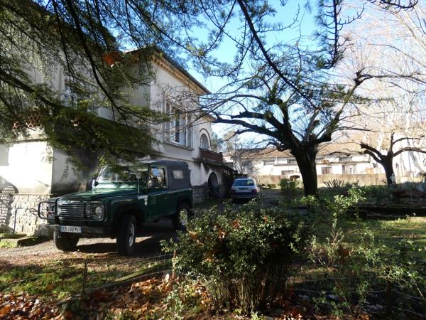 SAINT HIPPOLYTE DU FORT maison P7 de 202 M2