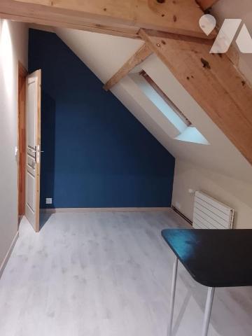 TRES PROCHE ST PIERRE SUR DIVES-HIEVILLE