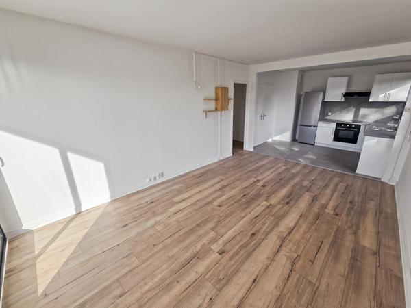 Appartement 3 pièces- DPE C- Cave-Place de parking - 2 chambres