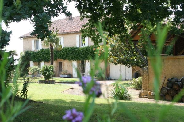 Dpt Gers (32), MARCIAC et PLAISANCE proches, BELLE MAISON DE MAITRE avec VUE, 320m2 piscine +dependances, cave sur 3500m2 de jardin
