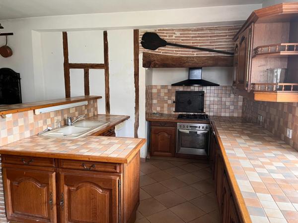 Dpt Gers (32), MARCIAC et PLAISANCE proches, BELLE MAISON DE MAITRE avec VUE, 320m2 piscine +dependances, cave sur 3500m2 de jardin