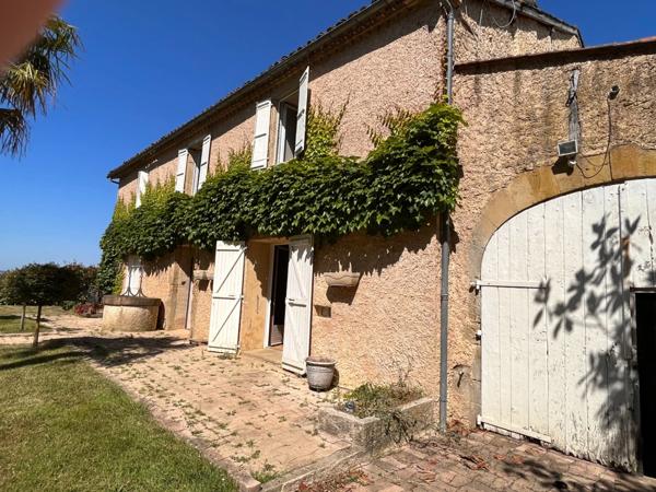 Dpt Gers (32), MARCIAC et PLAISANCE proches, BELLE MAISON DE MAITRE avec VUE, 320m2 piscine +dependances, cave sur 3500m2 de jardin