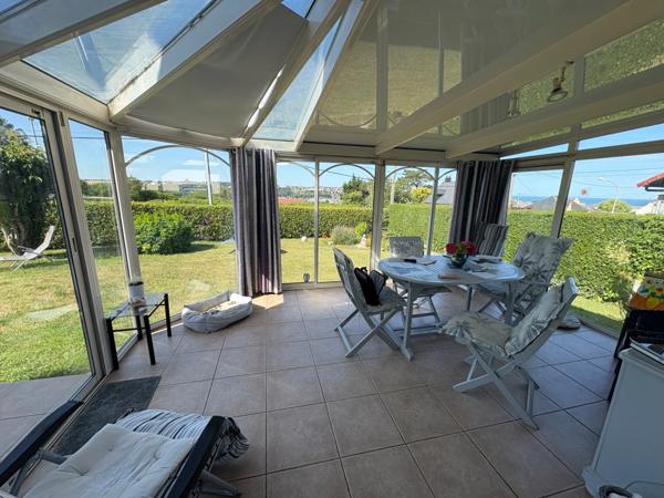 Neuville-lès-Dieppe – Maison familiale lumineuse avec jardin et aperçu mer