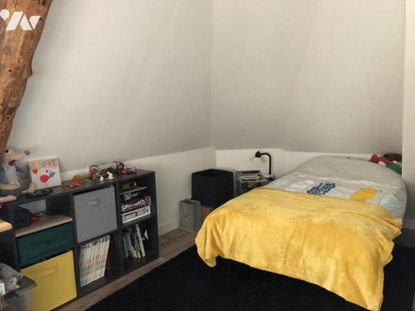 VEND IMMEUBLE A QUINTIN