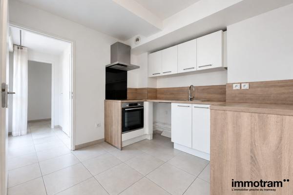 Vente Appartement 120m2 - 3 chambre(s) - La Madeleine, Romarin • Réf. VA27392